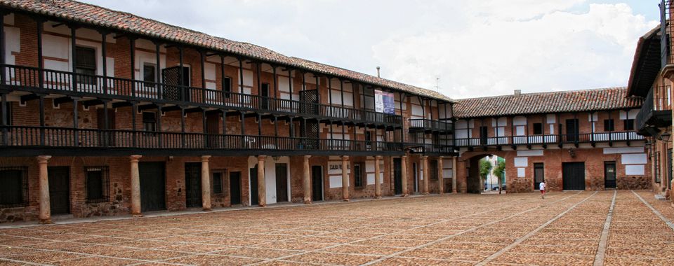 Plaza mayor de San Carlos del Valle